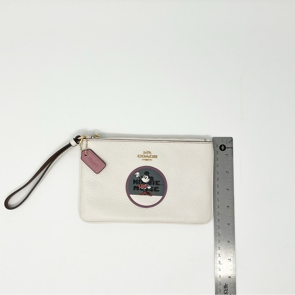 Coach x Disney Pebble leather Minnie Mouse Patch wristlet purse wallet - Picture 7 of 16